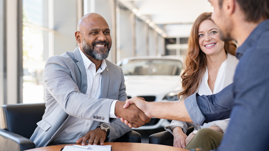 a client negotiating a car loan